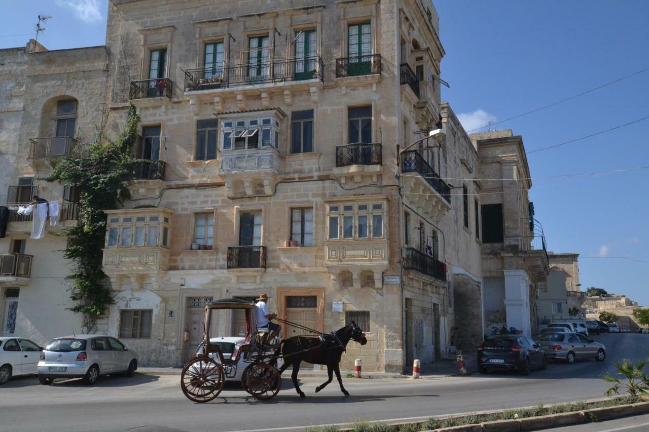 Valletta Dream Suites Penthouse ภายนอก รูปภาพ